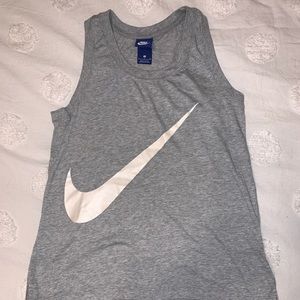 Nike workout top
